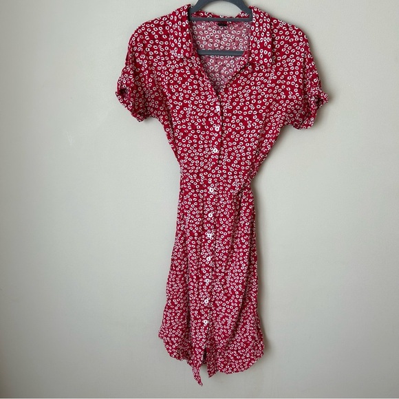 SHEIN Ditsy Floral Button Front Red White Midi Short Sleeve Dress Size Small - Picture 4 of 8